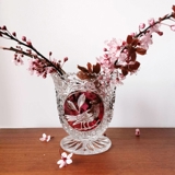 Crystal glass vase, with engravings and Bordeaux-colored glas