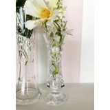 Crystal glass vase with engravings