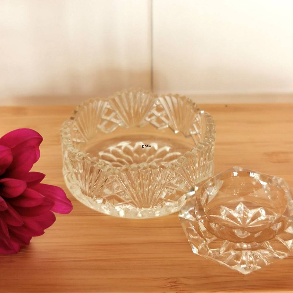 Saltkar med slibninger