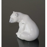 Lladro seated polar bear 8 cm