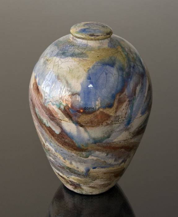 Unik Krukke med Låg, lavet af pottemager Sussie Herold