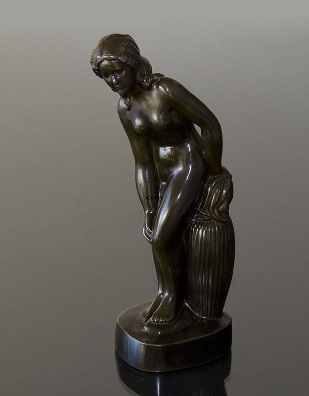 Just Andersen Figur, Nøgen kvinde med håndklæde, Diskometal