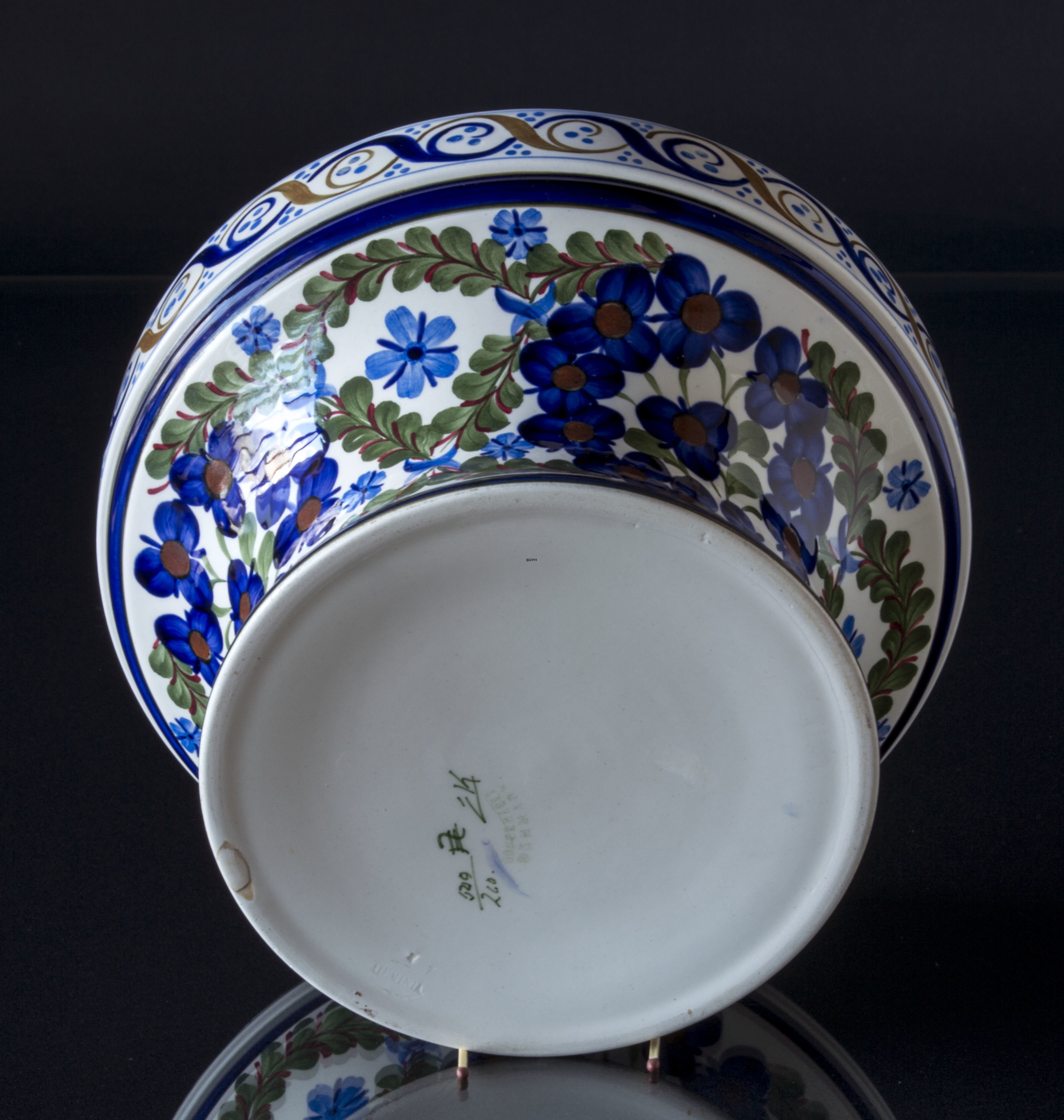 Aluminia Blomsterdekorationsskål / Jardiniere nr. 529-260