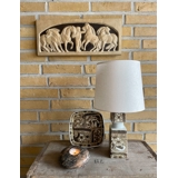 Relief med heste og hestetræner, Bing & Grøndahl