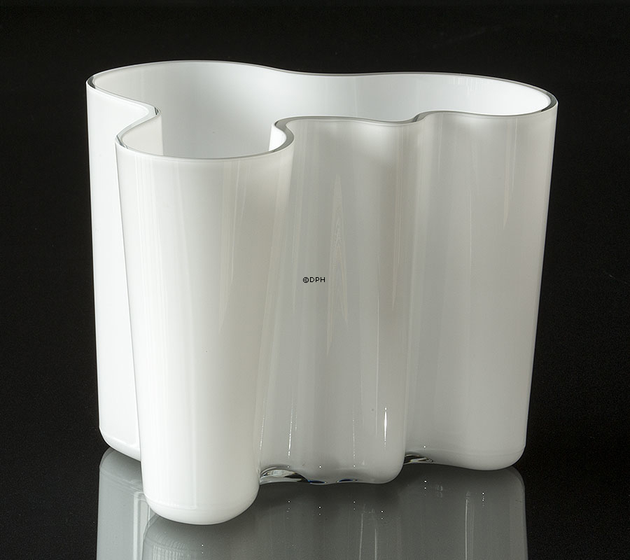 Iittala Alvar Aalto vase 16cm, Opal