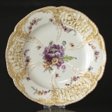 Flowery Plate KPM from Berlin Design