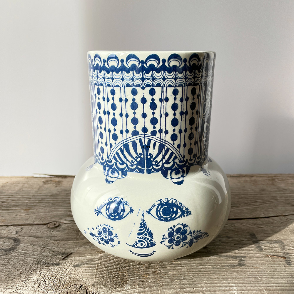 Vase Bjørn Wiinblad med ansigt (skår bagpå, som er limet på)