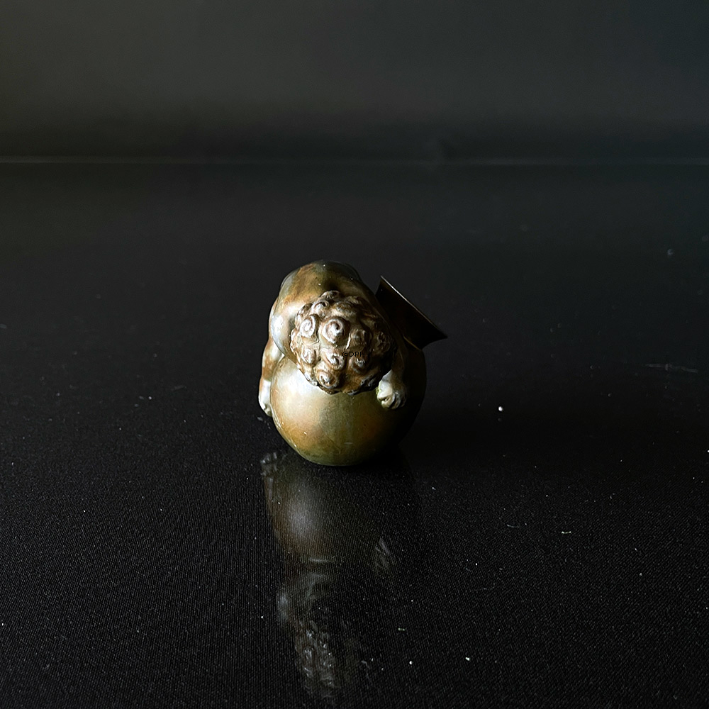 Just Andersen dreng med vase nr. 1704, Diskometal