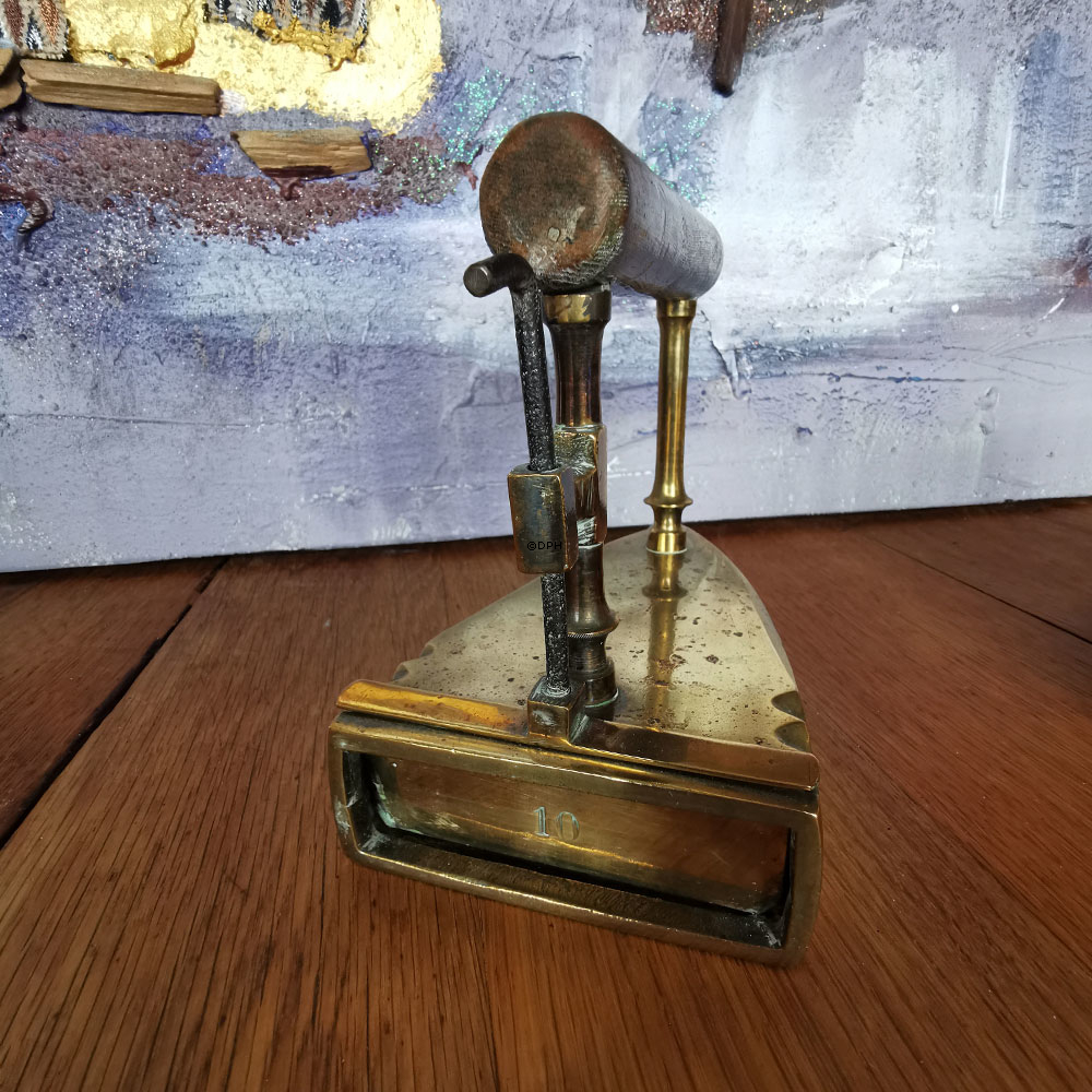 Messingstrygejern med bagklap og varmesten intakt (10)