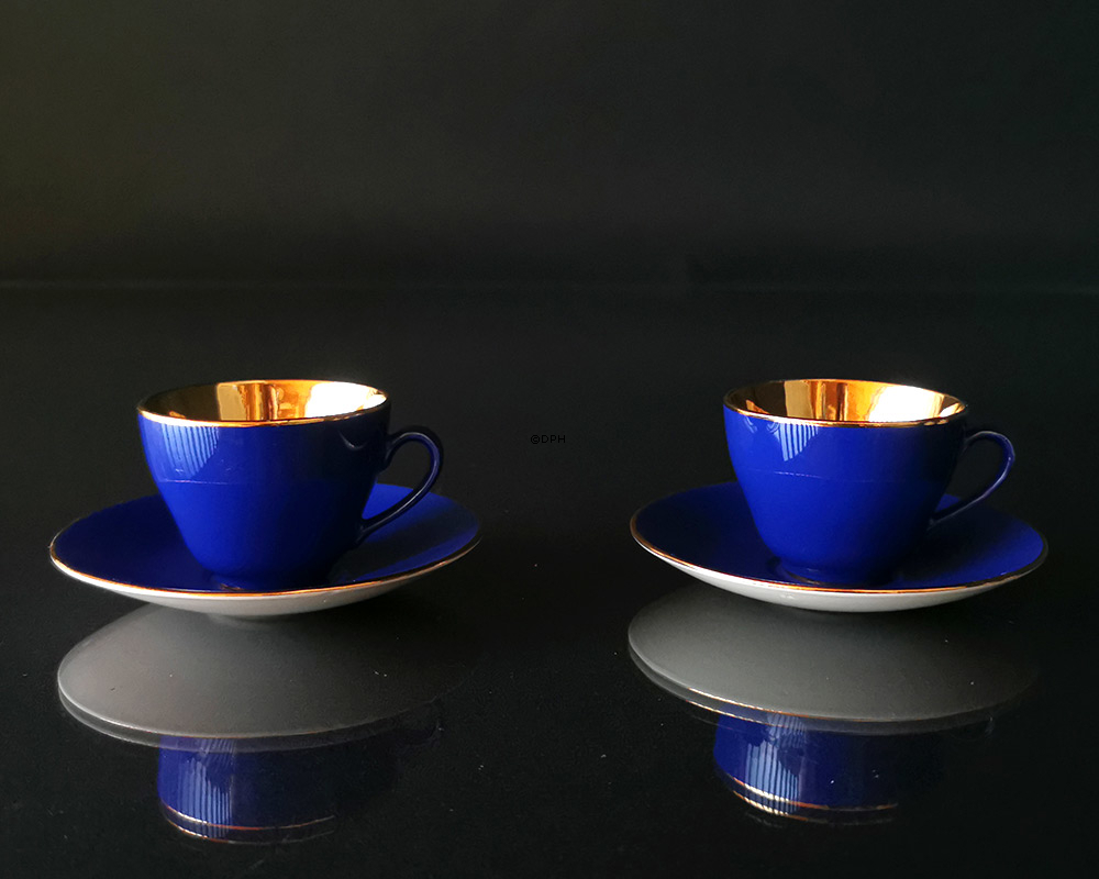 Alumina Confetti, sæt af 11 kopper med underkopper