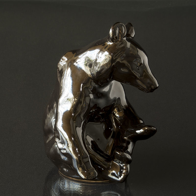 Johgus Keramik Bjørn siddende nr. 22, sort