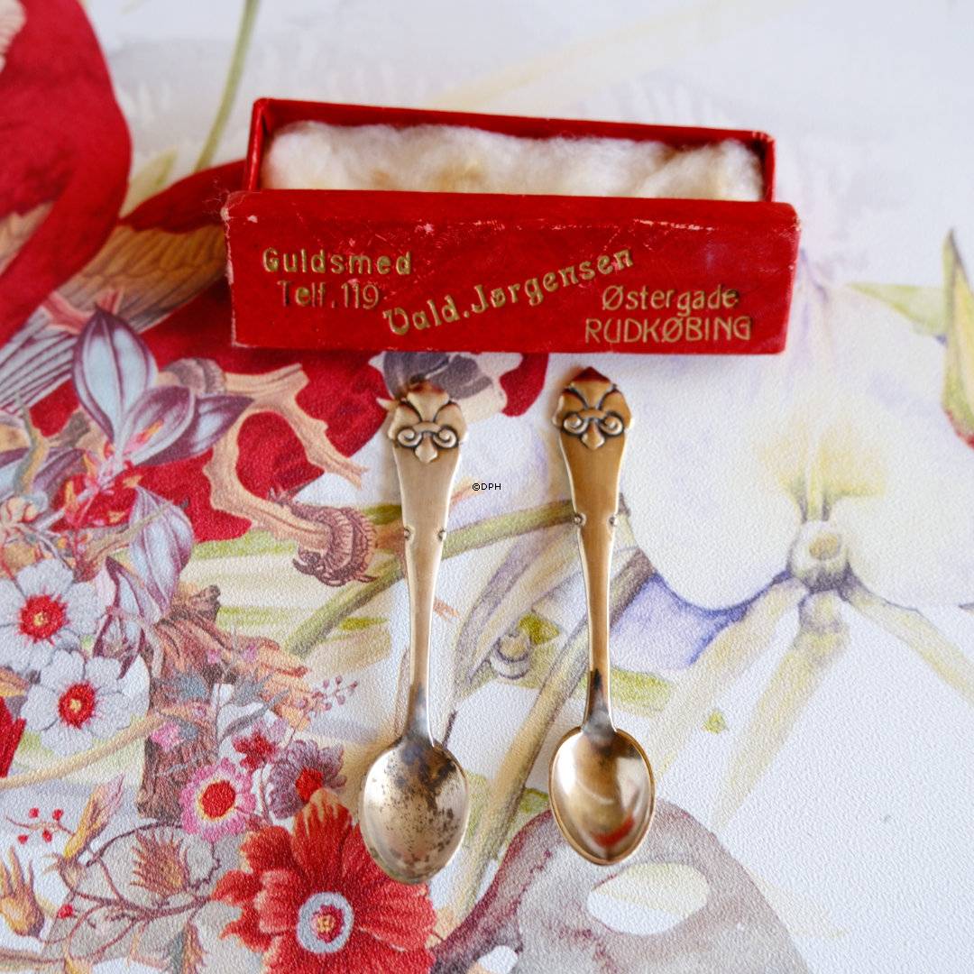 Atla saltske i sølvplet