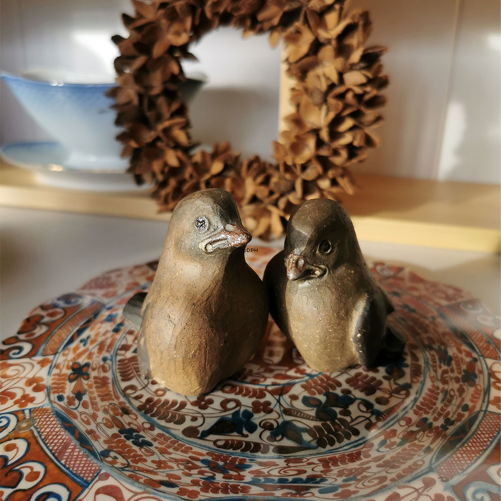 Spurvefigurer, sæt af 2 Spurvefigurer af Niels Gunder Knudsend, Signeret NGK