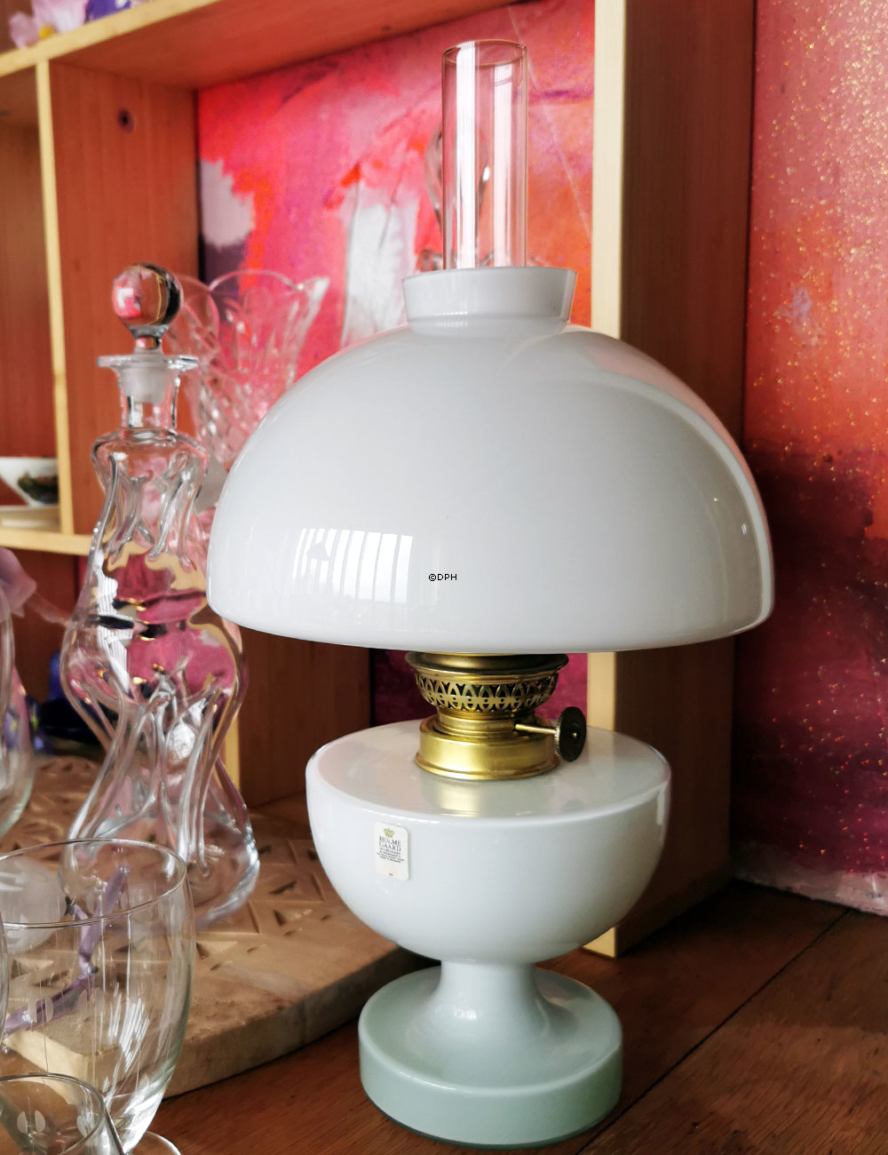 Hvid Victoria petroleumslampe Holmegaard Michael Bang højde 39 cm