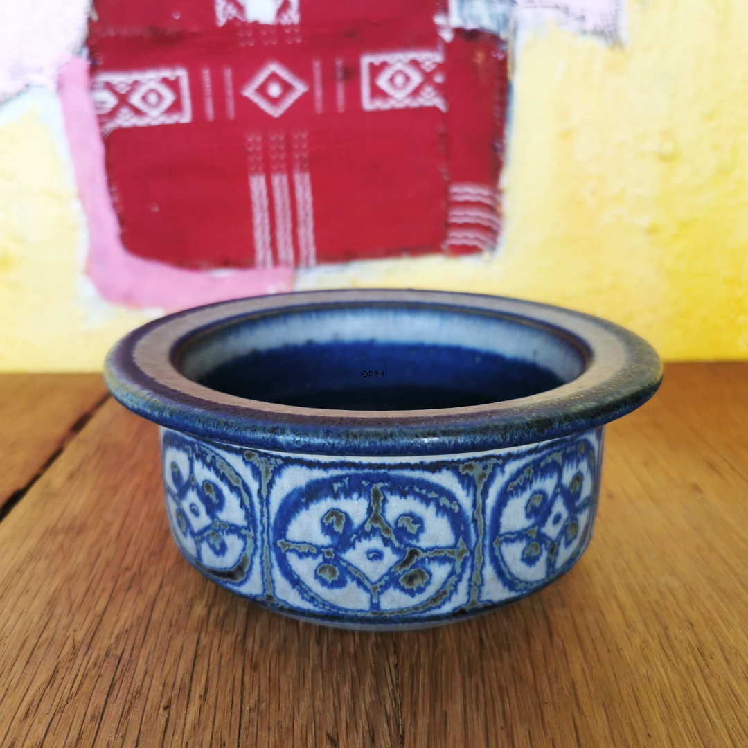 Michael Andersen skål nr. 6113, Blå Keramik