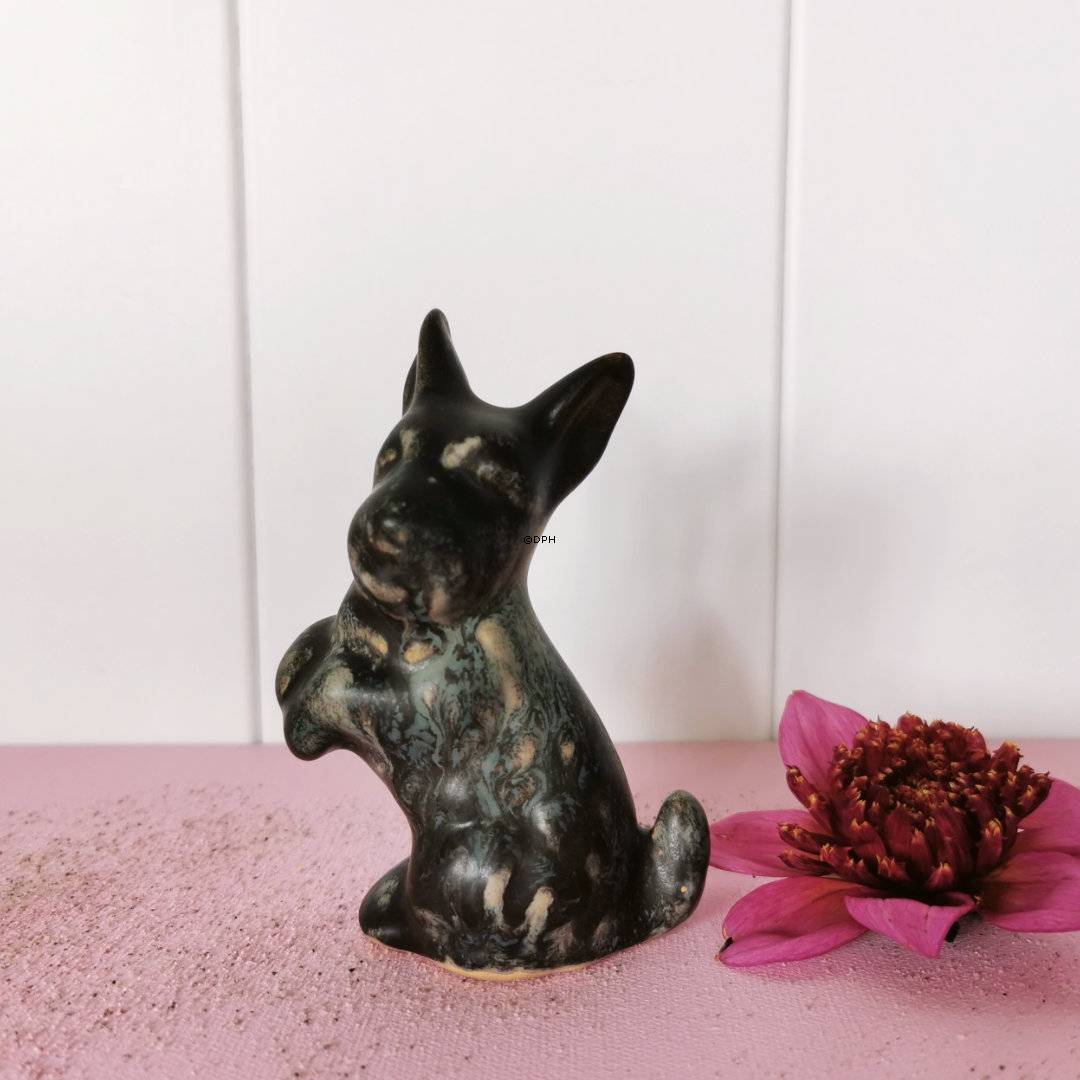 Lille Johgus Keramik hund nr. 579