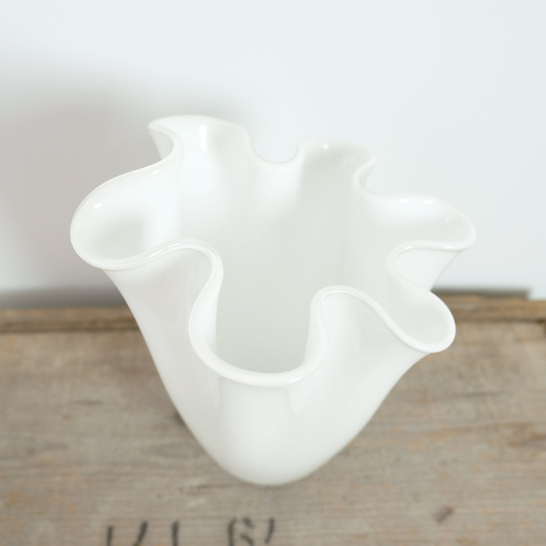 Holmegaard vase med bølger, opal