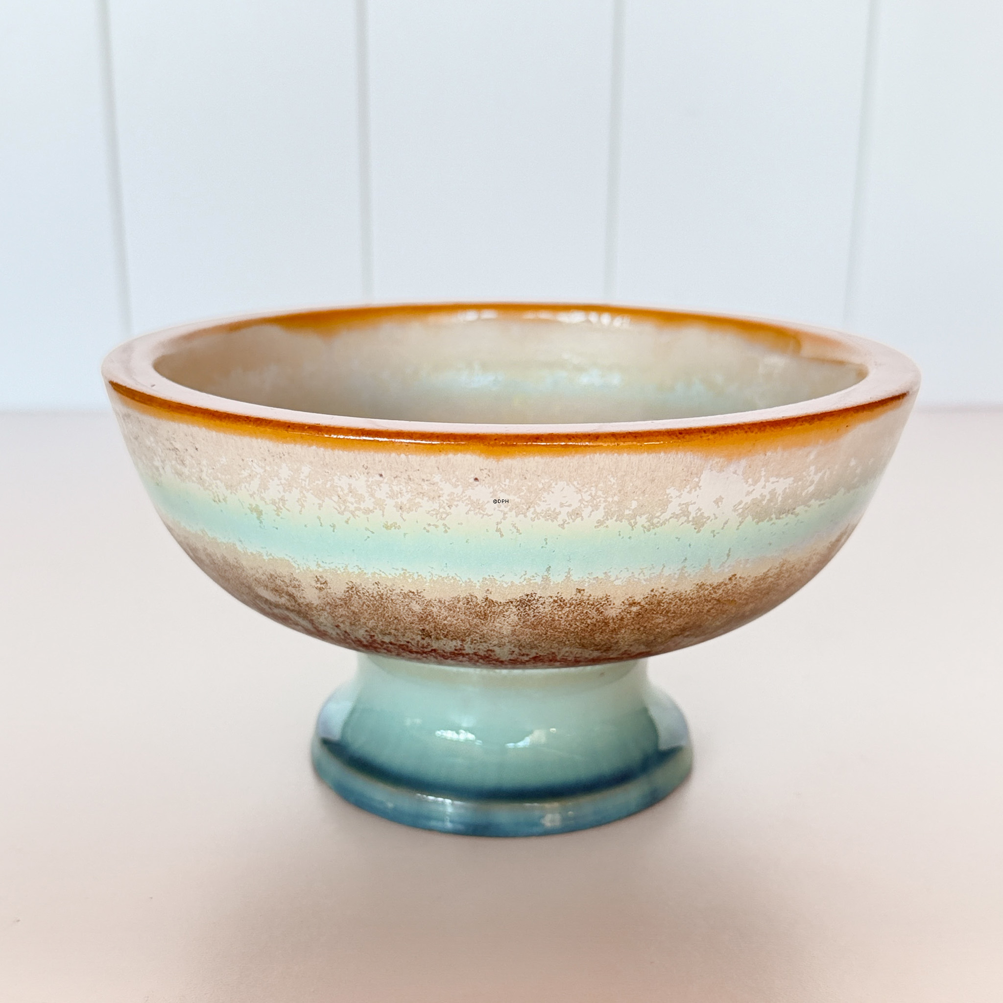 Bornholms stentøjs fabrik, skål på fod