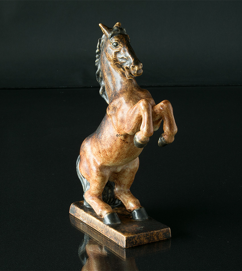 Hest Stejlende nr. 1998, keramik, Michael Andersen & Søn
