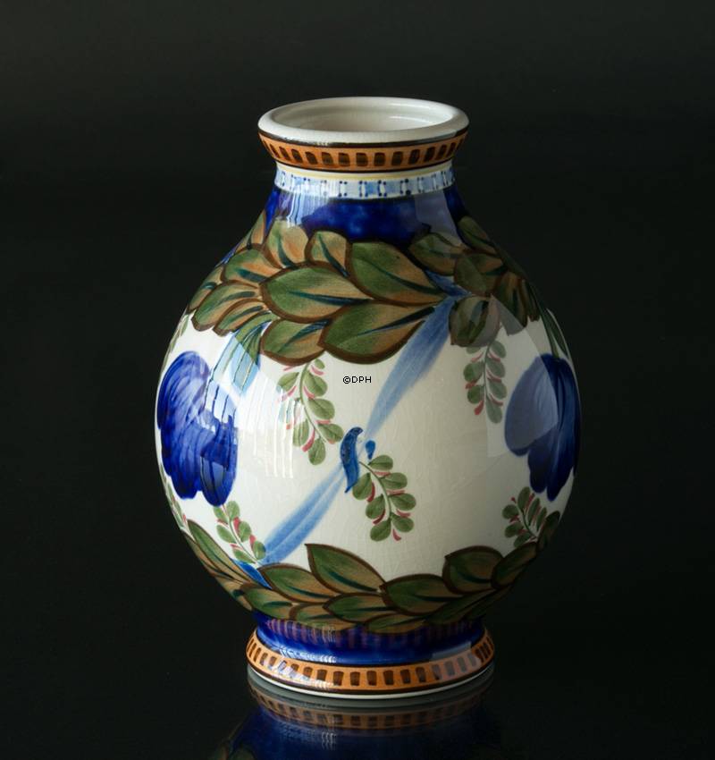 Aluminia vase nr. 1214-1084