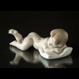 Lladro figur af liggende baby "Sovetid"