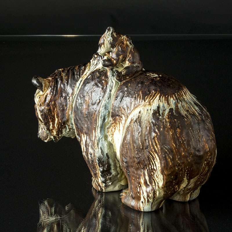 Arne Ingdam Keramik Bjørnemor med unge på ryggen,  UNIKA Signeret 10/2-1981 Ingdam