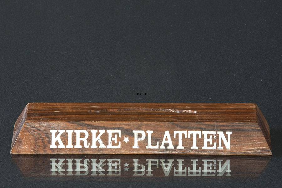 Kirkeplatteholder, træ