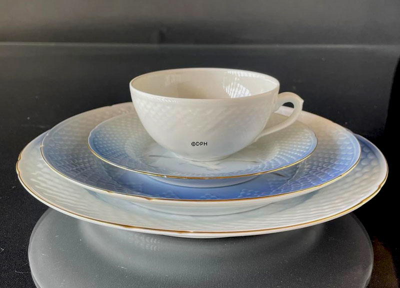 Hvid kop/skål (UDEN UNDERKOP)  med skelmønster som Mågestel (Hvid Elegance)  473 (108)  Bing & Grøndahl