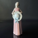 Lladro figur, Pige med hat, H 25 cm