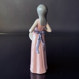 Lladro Figur Mädchen mit Hut, Höhe 25 cm