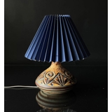 Pleated lamp shade of blue chintz fabric, sidelength 21cm