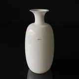 White vase (similar to the Melody vase but without decoration), Holmegaard glass