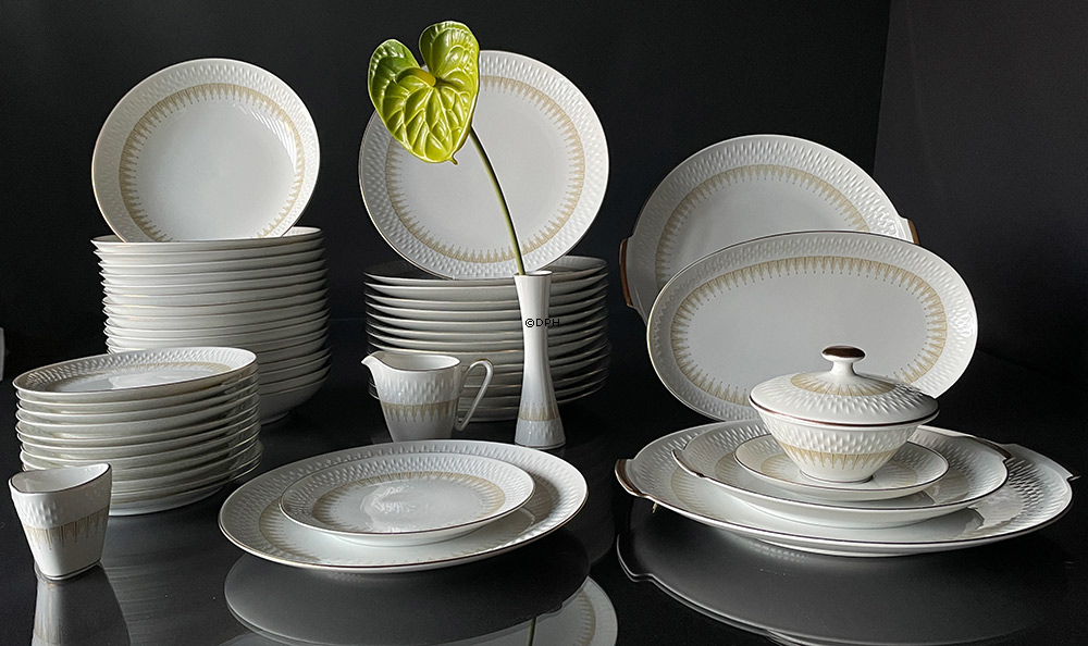 Bavaria Marcelisborg porcelæn (ialt 51 dele)