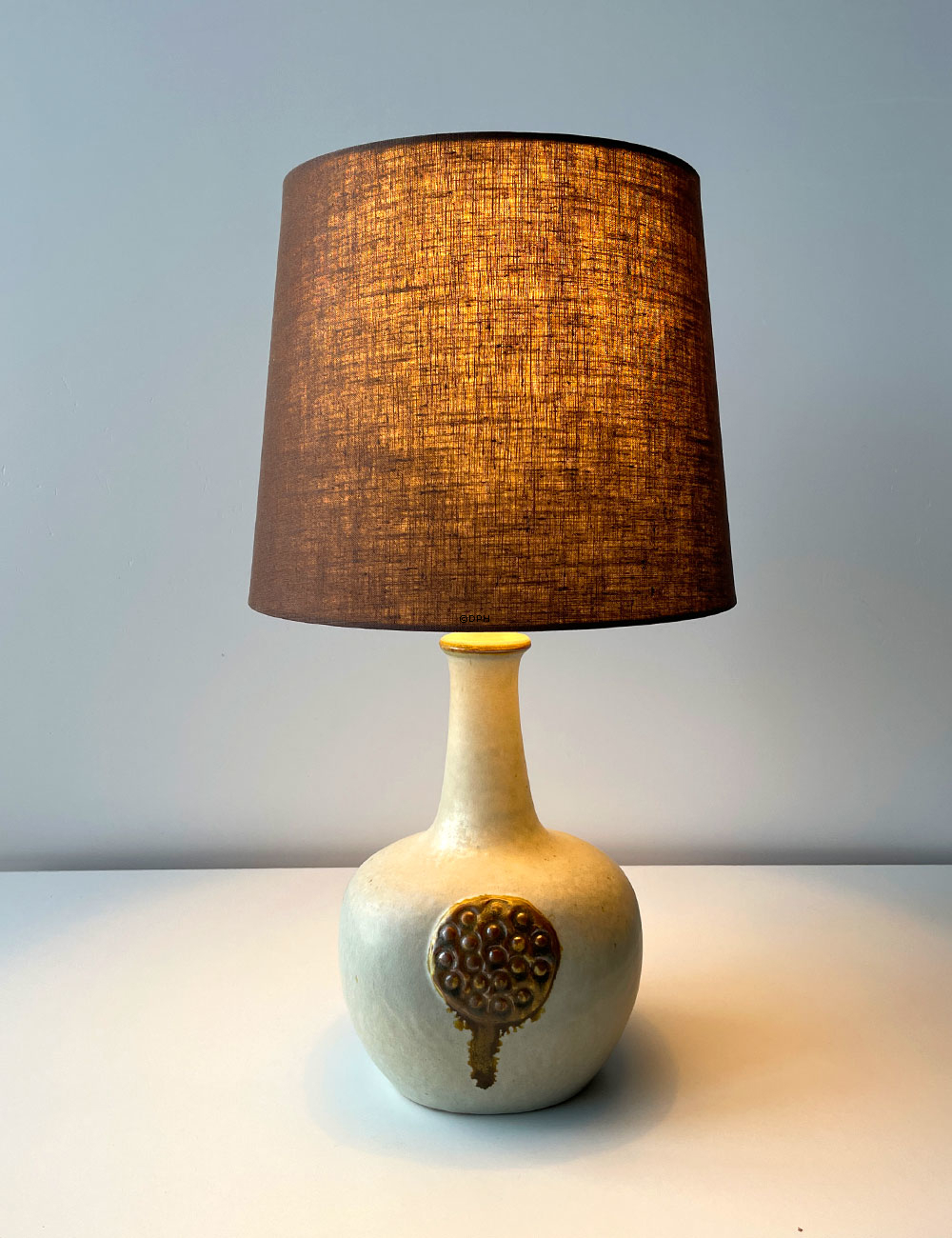 Retro lampeskærm, rund 21 cm i højden, brun hørstof