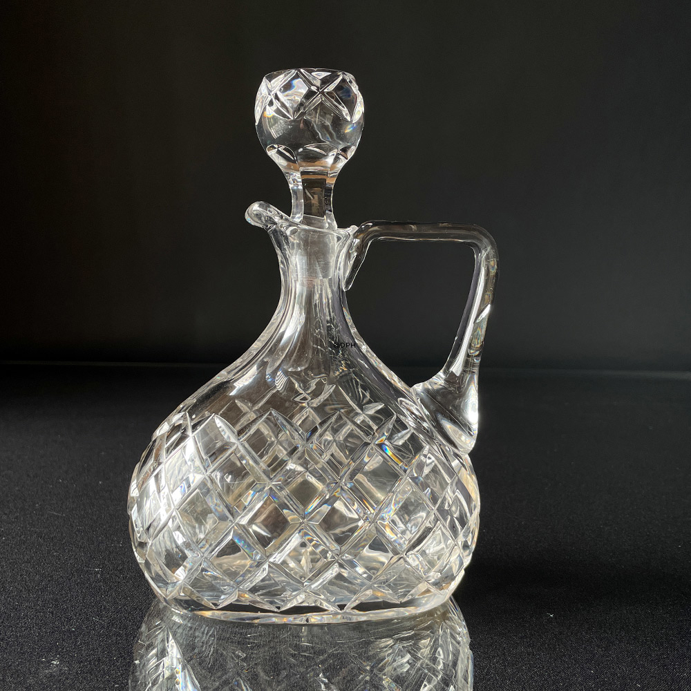 Krystal karaffel med slibninger