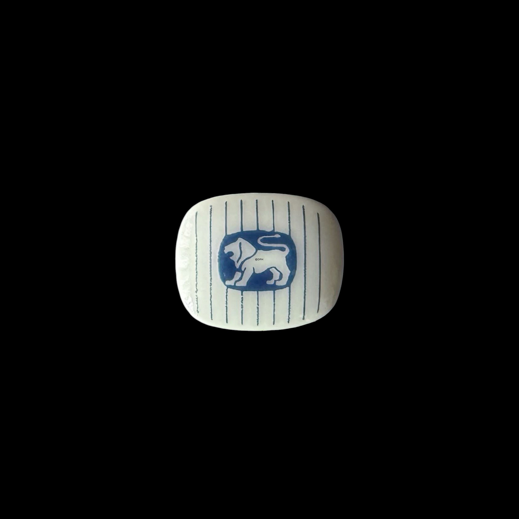 Royal Copenhagen porcelæns cabochon med motiv af løve