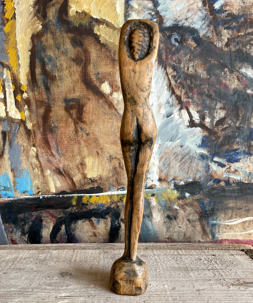 Otto P kvindefigur, Figur i træ. Signeret "Otto P", Otto Pedersen, 1902-95, Odense