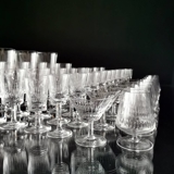 Weingläser aus Vintage-Kristall Trinkgläser SET insgesamt 58 Stück