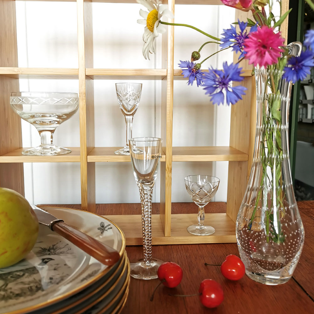 Glas vase med "bobler" i glasset