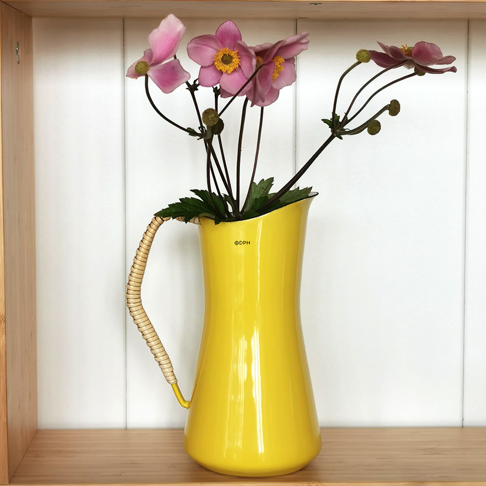 Quistgaard emaljekande, gul