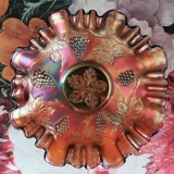 Antik Fenton Carnival Amethyst glasskål med bølget kant