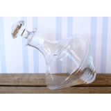 Liggende karaffel i glas