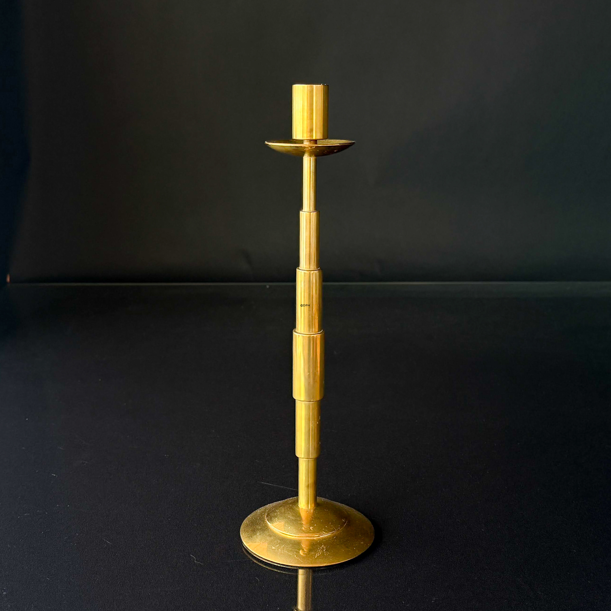 Gammel messing lysestage, 35 cm