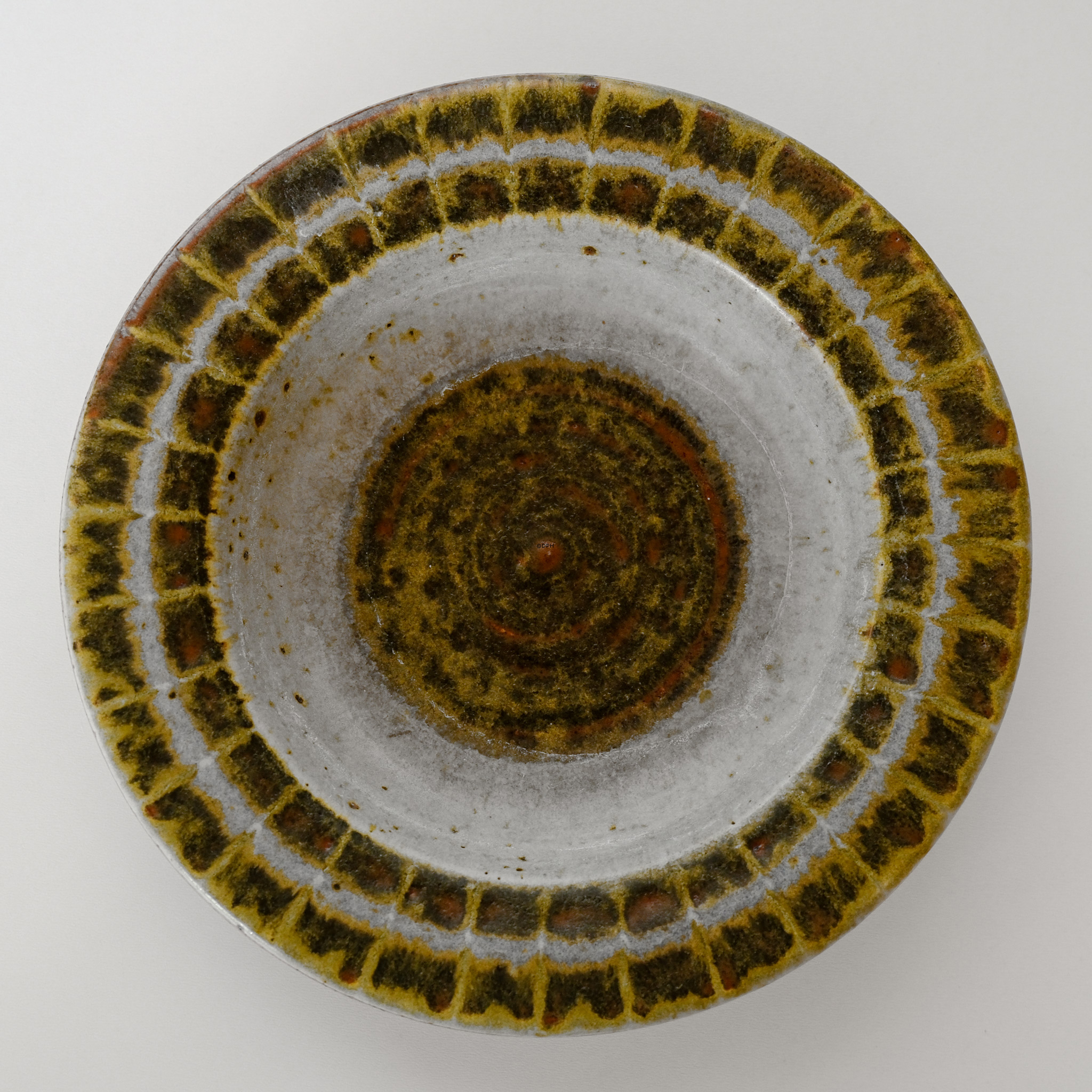 Lys grøn/beige skål, Michael Andersen