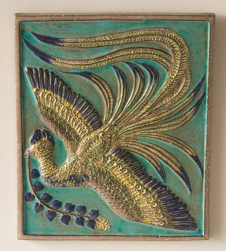 Relief med påfugl, Knabstrup stentøj