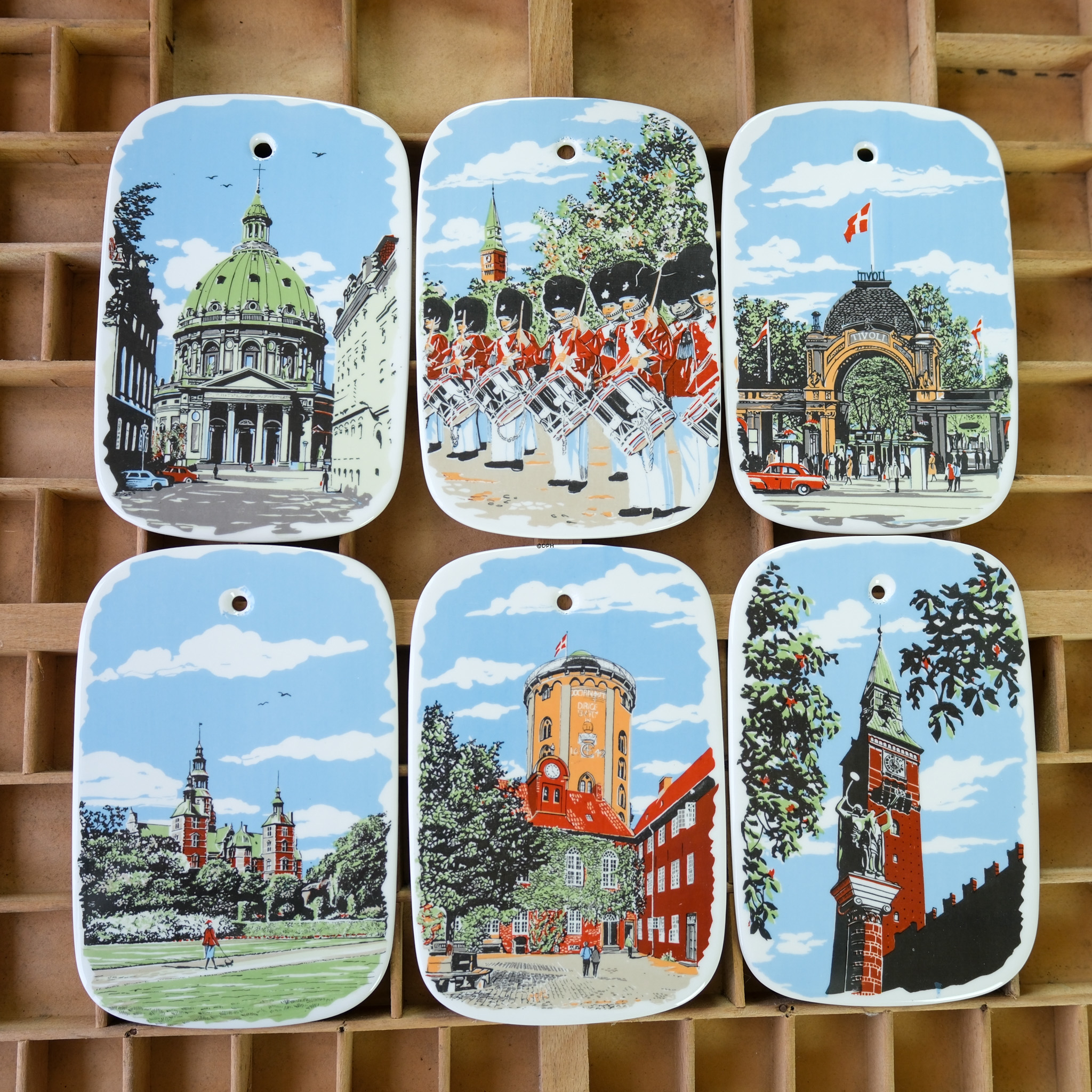 Figgjo Fajance platter i anledning af København 800 år, sæt af 6 stk.