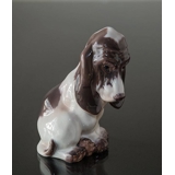 Dahl Jensen Siddende Bassethund, 14.5 cm