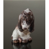 Dahl Jensen Siddende Bassethund, 14.5 cm