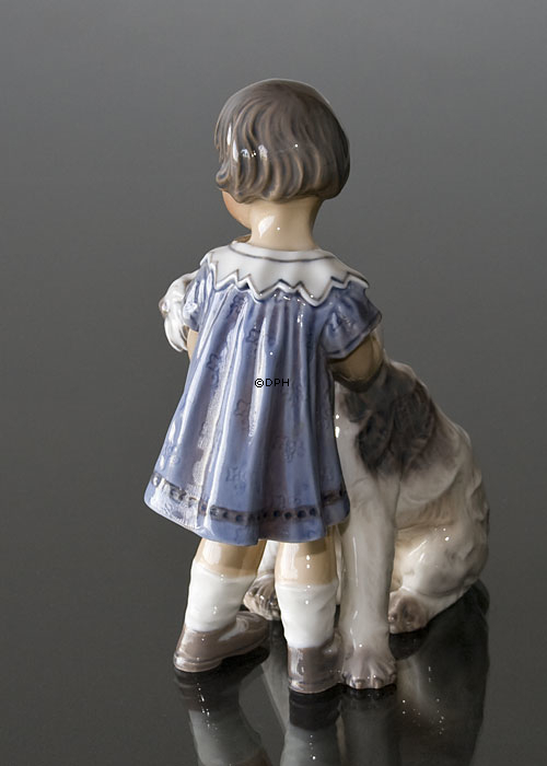 Pige med hund Dahl Jensen