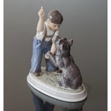 Junge mit Hund Figur Dahl Jensen Nr. 1206